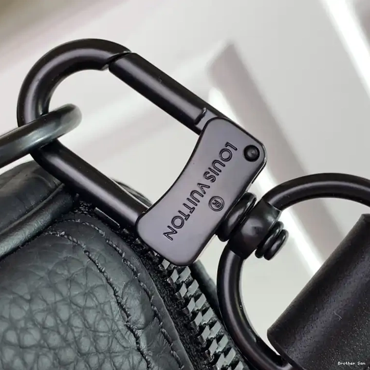 Brother Sam Yupoo Bag 2304DJ0004 LV 0525